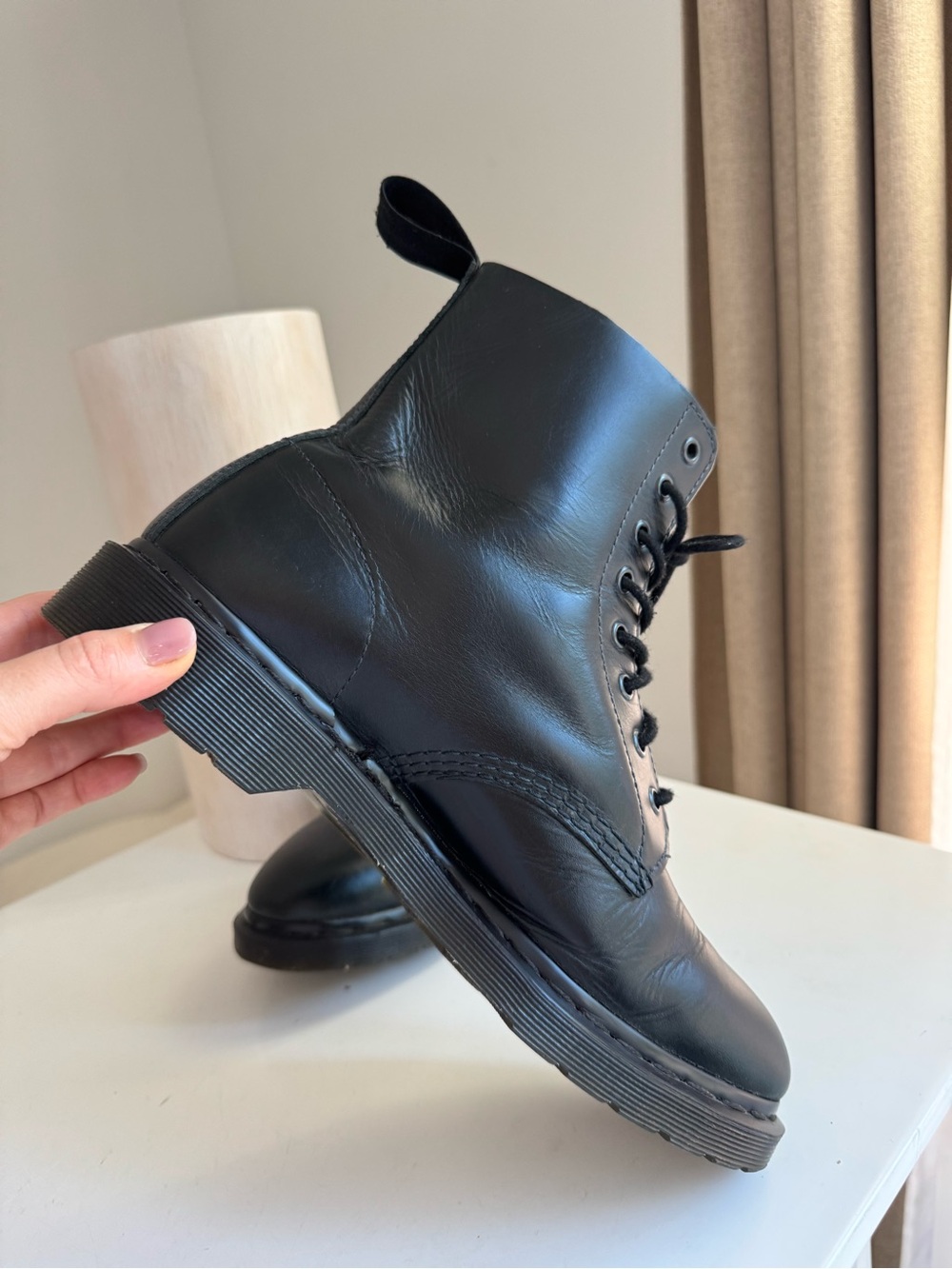 Dr. Martens Pascal Leather Boots – Women’s US 11